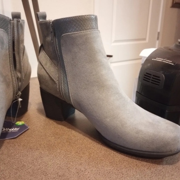 Ladies boots size 9m - Picture 8 of 11